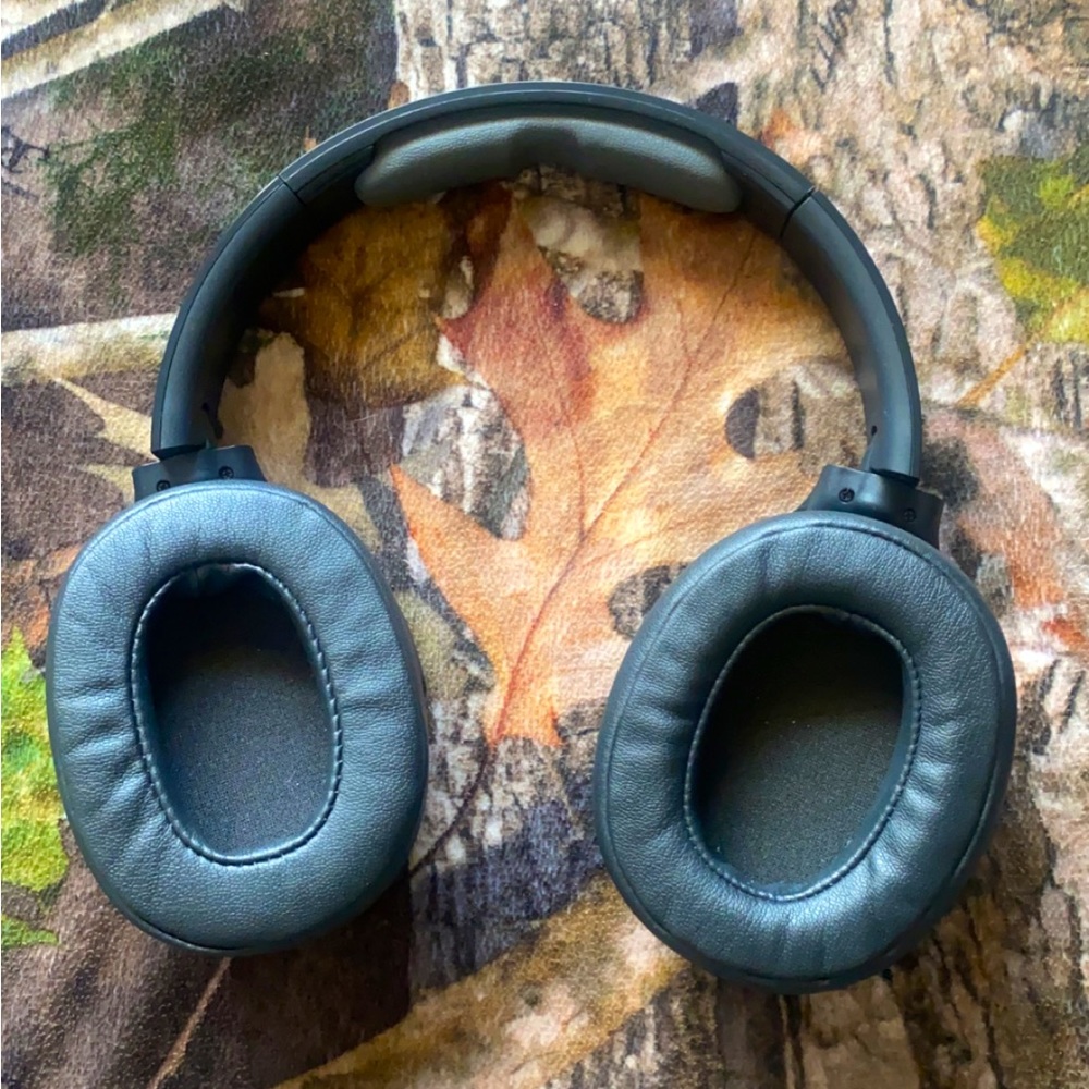Brand new ANC Skullcandy headphones